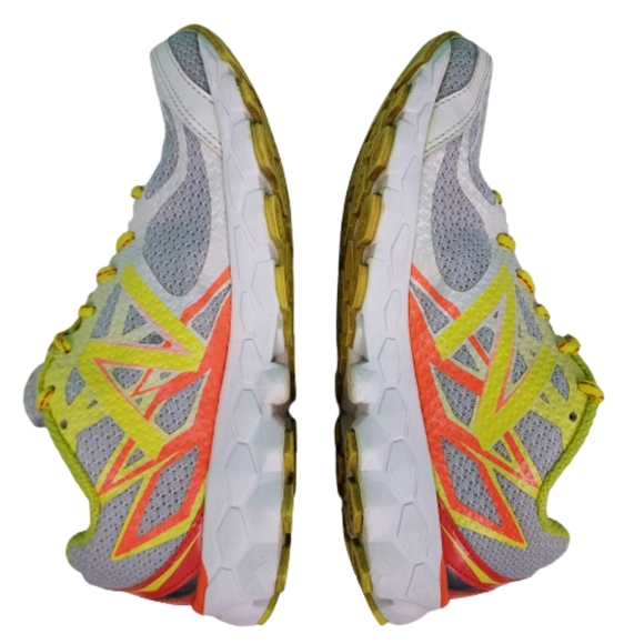 New Balance 3190 Revlite,running shoes, women's size 7, white. - Picture 7 of 11